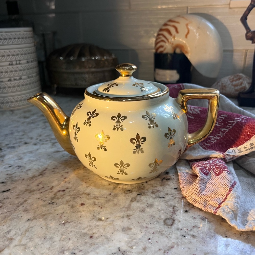 Elegant Gold and White Teapot the interior is pristine/ unused